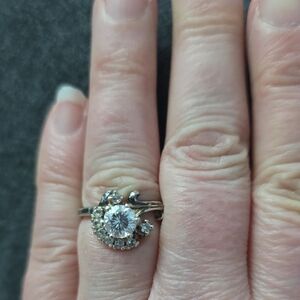 Vintage Silver Ring with Crystal Accents